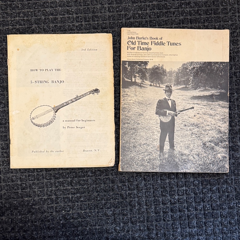 Pair of Vintage Banjo Instruction Books - Cream & Black Covers